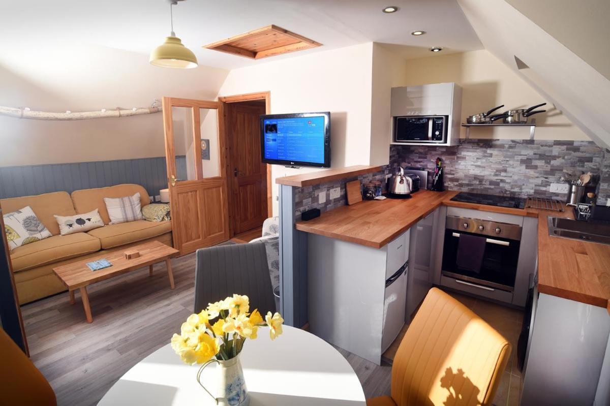 Rowan Cottage Self Catering Portree Esterno foto