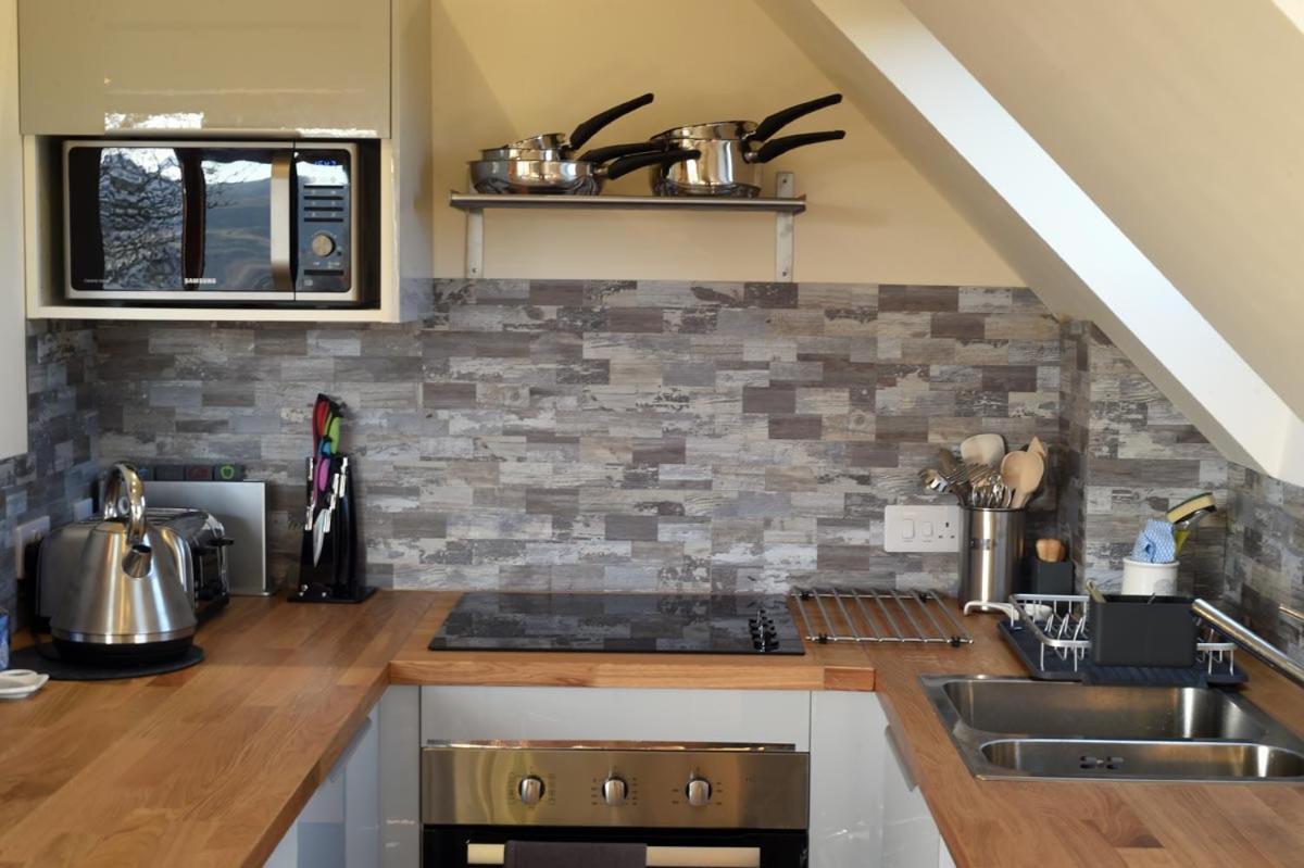 Rowan Cottage Self Catering Portree Esterno foto